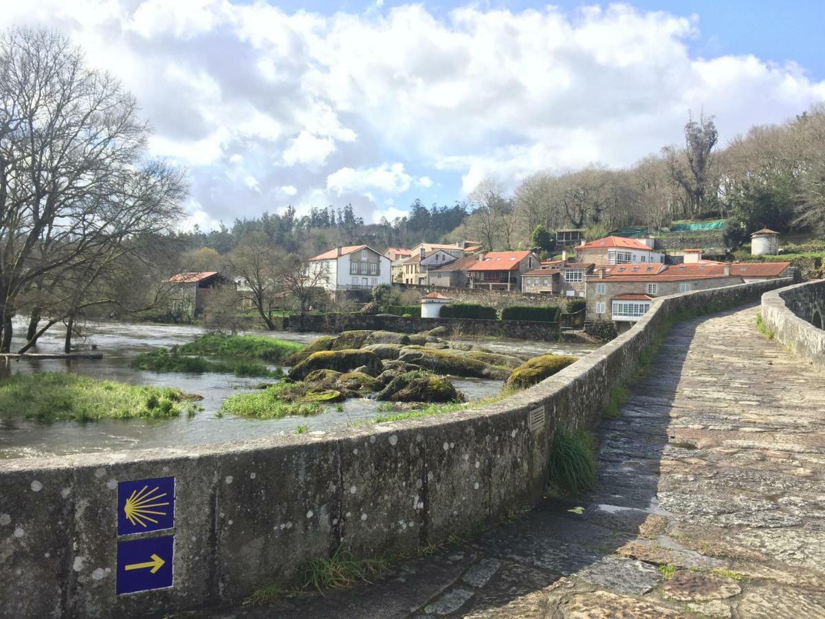 Apartamentos En Leis Muxia Leis de Nemancos Esterno foto